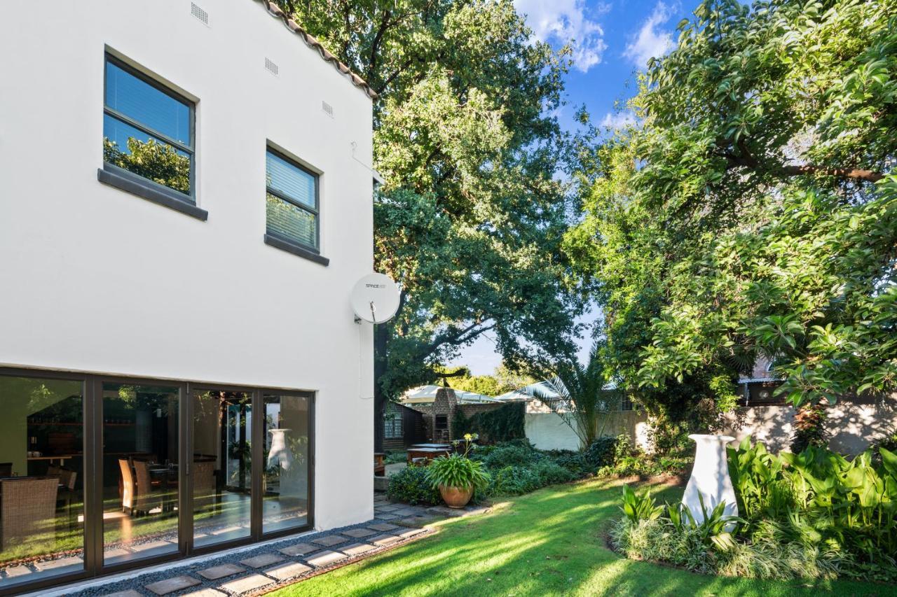 De Akker Guest House Bloemfontein Exteriör bild